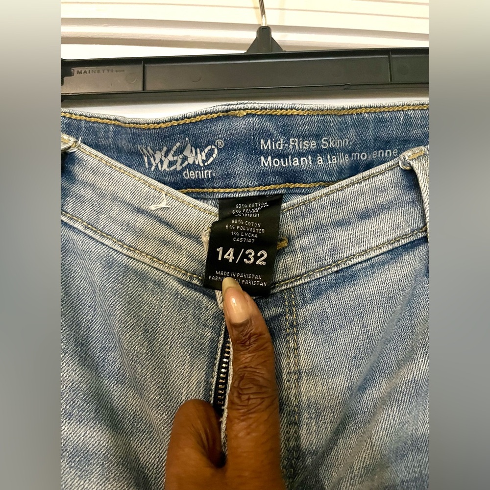 Women’s Jeans